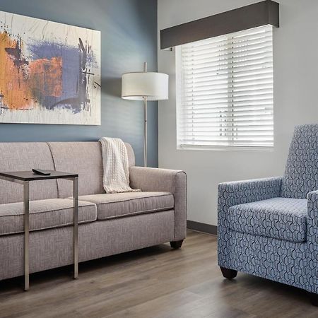 Stayapt Suites Montgomery Extérieur photo