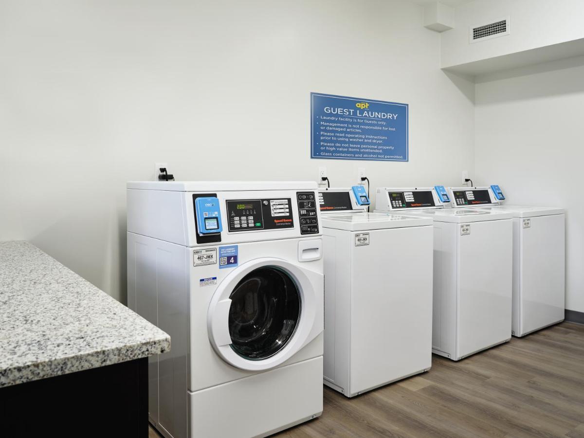 Stayapt Suites Montgomery Extérieur photo